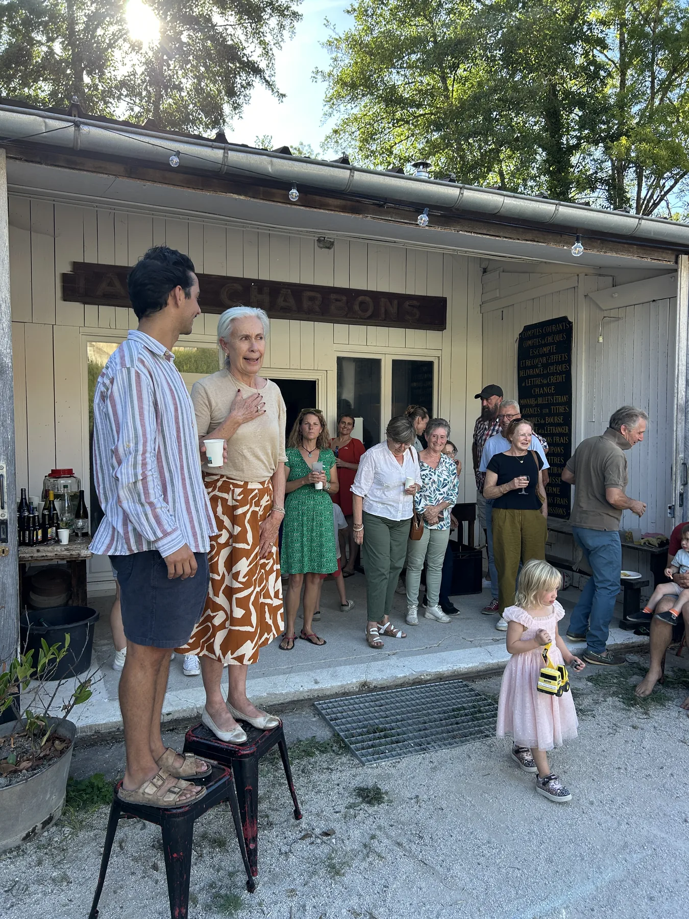 A welcome speech by the mayor of Semur-en-Auxois at The Nest.